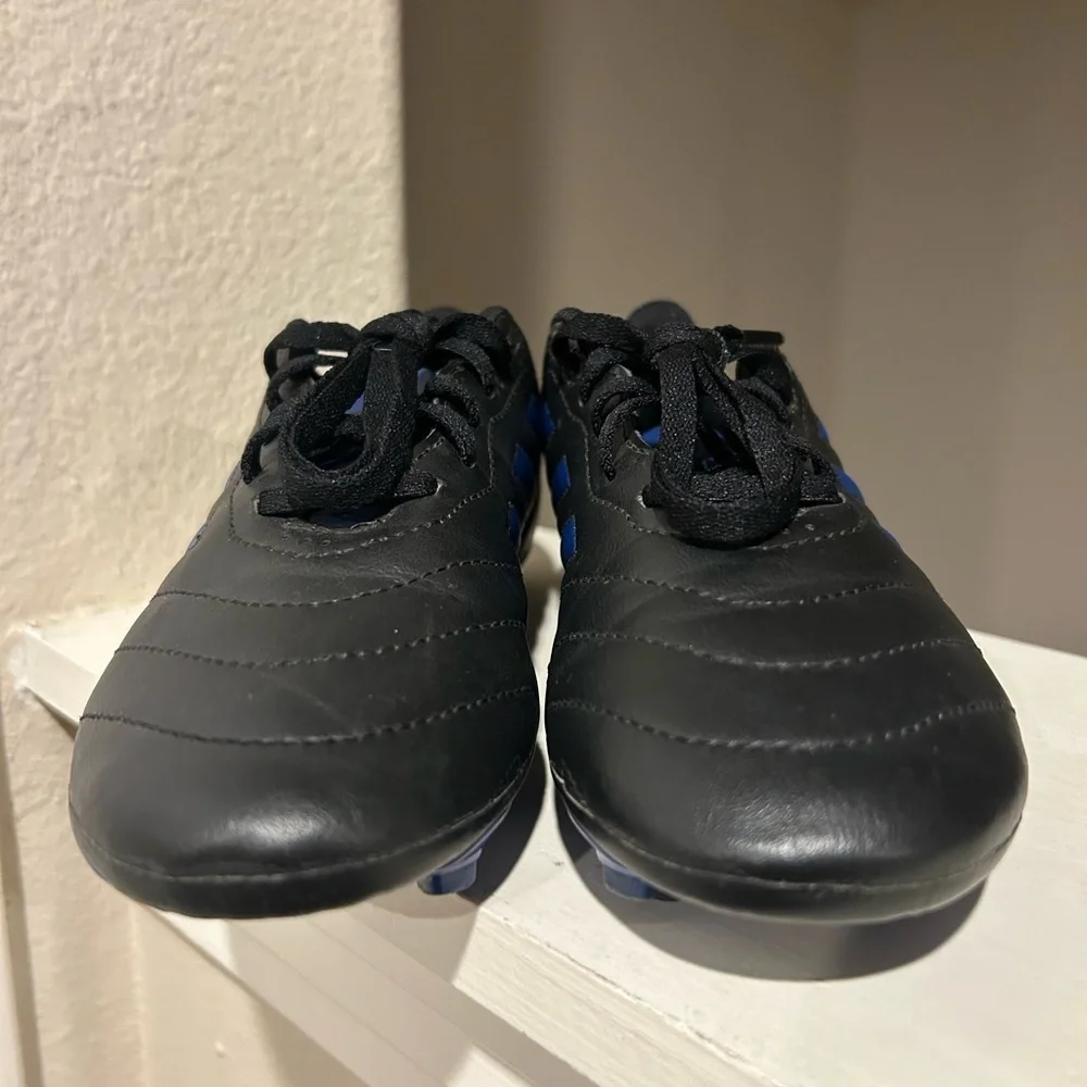 Adidas Goletto VIII Firm Ground Kids Shoes Sz 2.5 Black Royal Blue Soccer Cleats